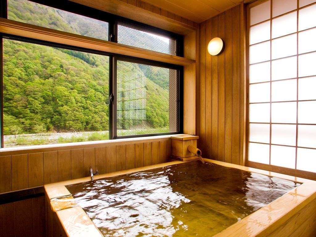 ホテル 雪紫 高山市 部屋 写真