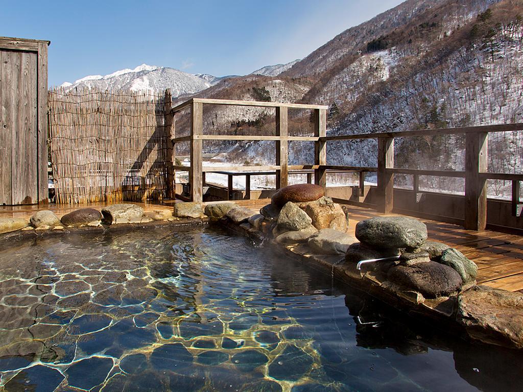 ホテル 雪紫 高山市 エクステリア 写真